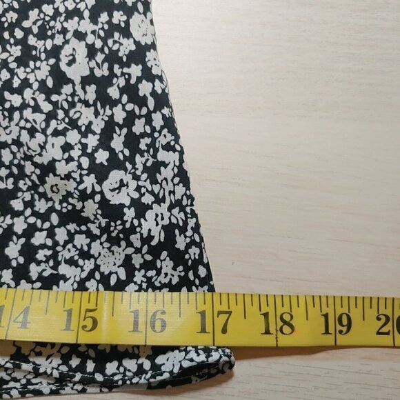 ADOLFO DOMINGUEZ Black and white floral 100% Muberry silk camisole - Picture 8 of 12